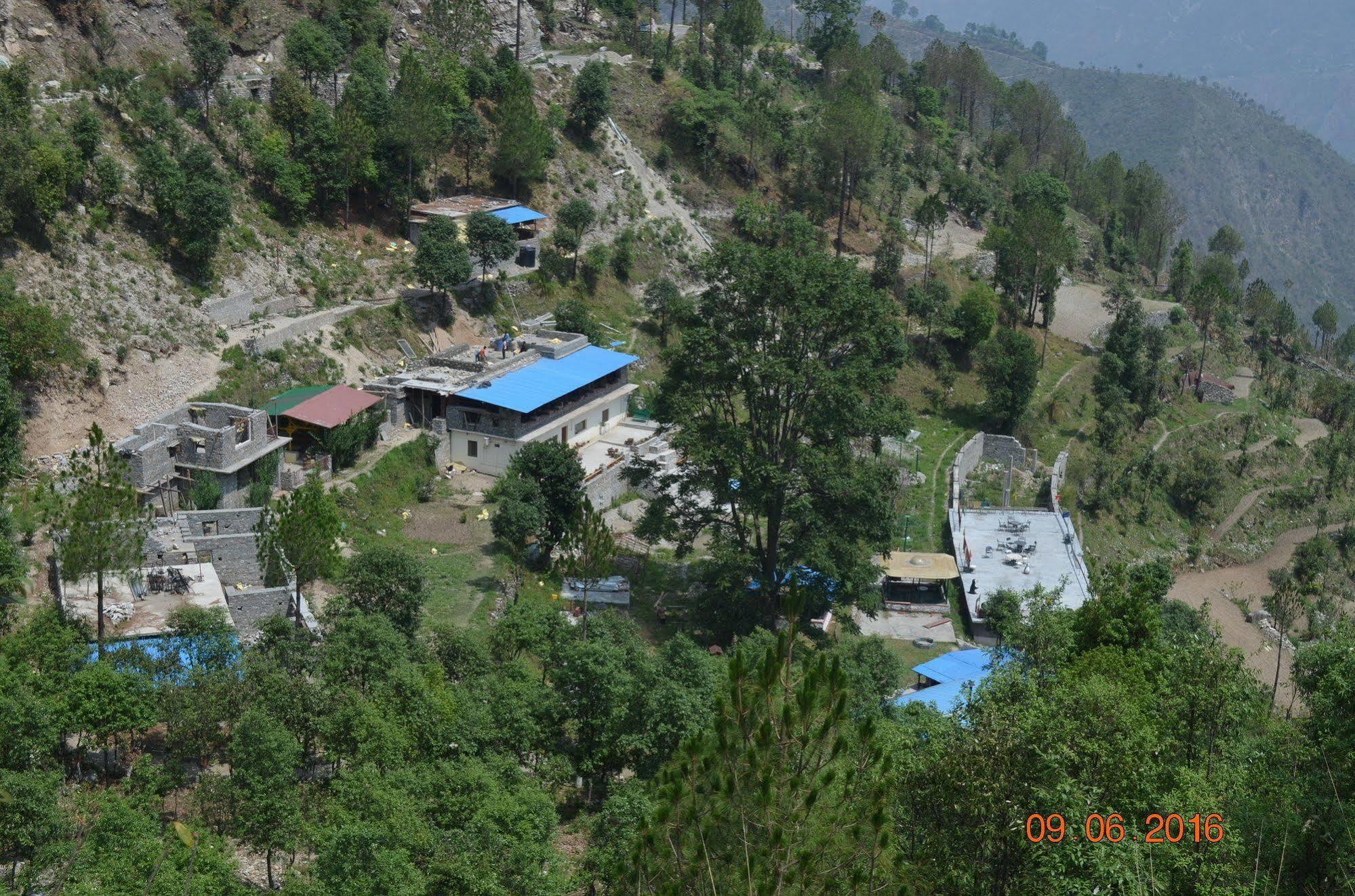 Kafal Resort Nainital Exterior foto